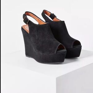 Jeffrey Campbell Dexter Wedge in black suede